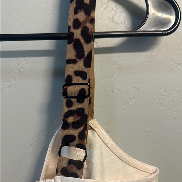 J.O.A. | Just One Answer | Cream Leopard Strap Women's Top - Picture 5 of 6